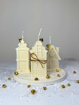 ✨Novinka Domčeky✨ Ručne odlievané sviečky zo sójového vosku v tvare domčekov. Elegantná a minimalistická dekorácia, ktorá...